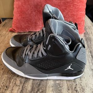 Nike Jordan Flight Men’s 10.5